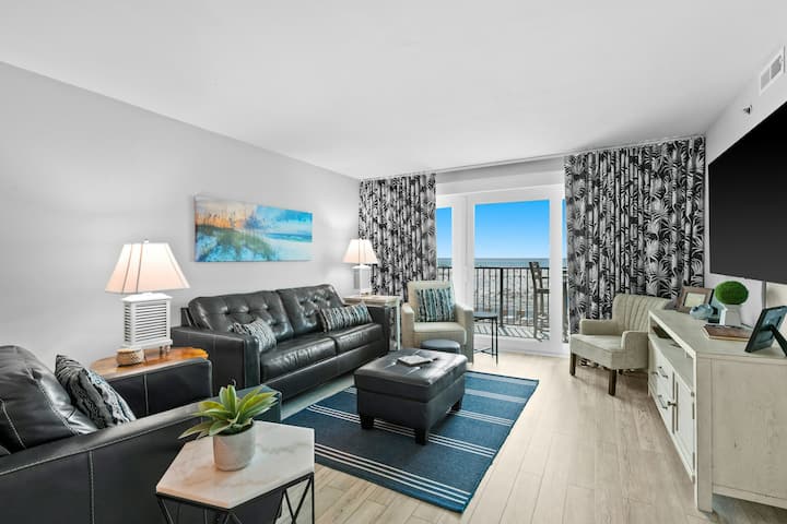 Sunny 2br Oceanfront | Tennis | Balcony | Pool - Fort Walton Beach, FL