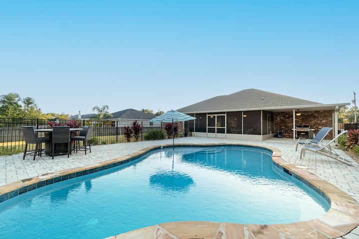 4br | Pool | Patio | Firepit | Garage Parking - Navarre, FL