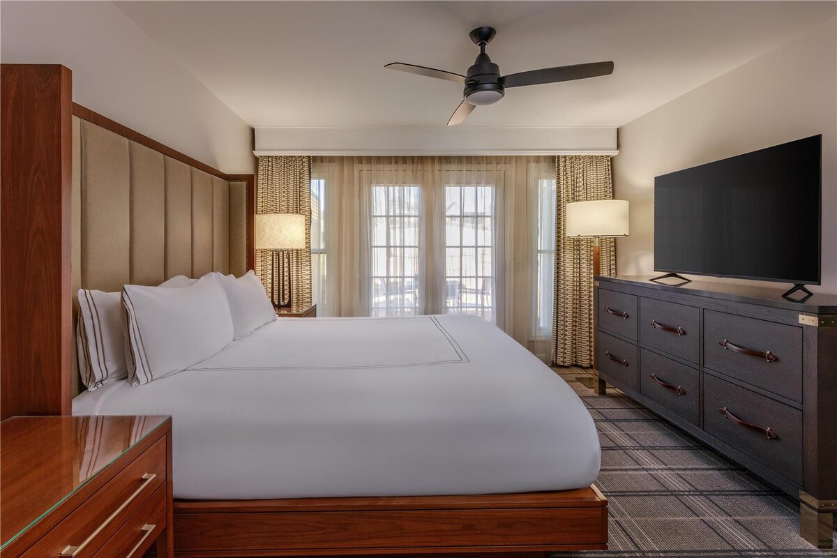 Villa Near Gainesville, Ideal Country Escape