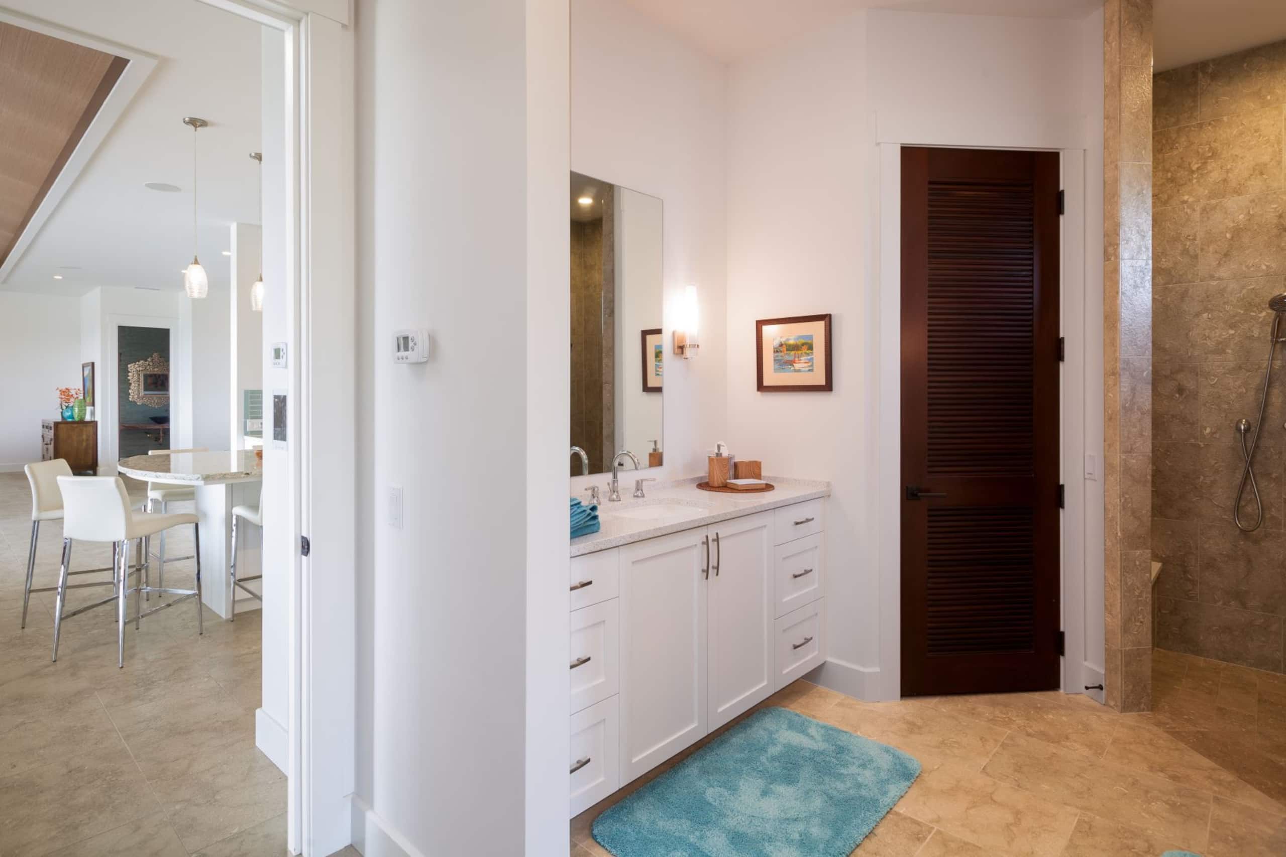 Home in Waimea · ★5.0 · 4 bedrooms · 6 beds · 4.5 baths - Image 33