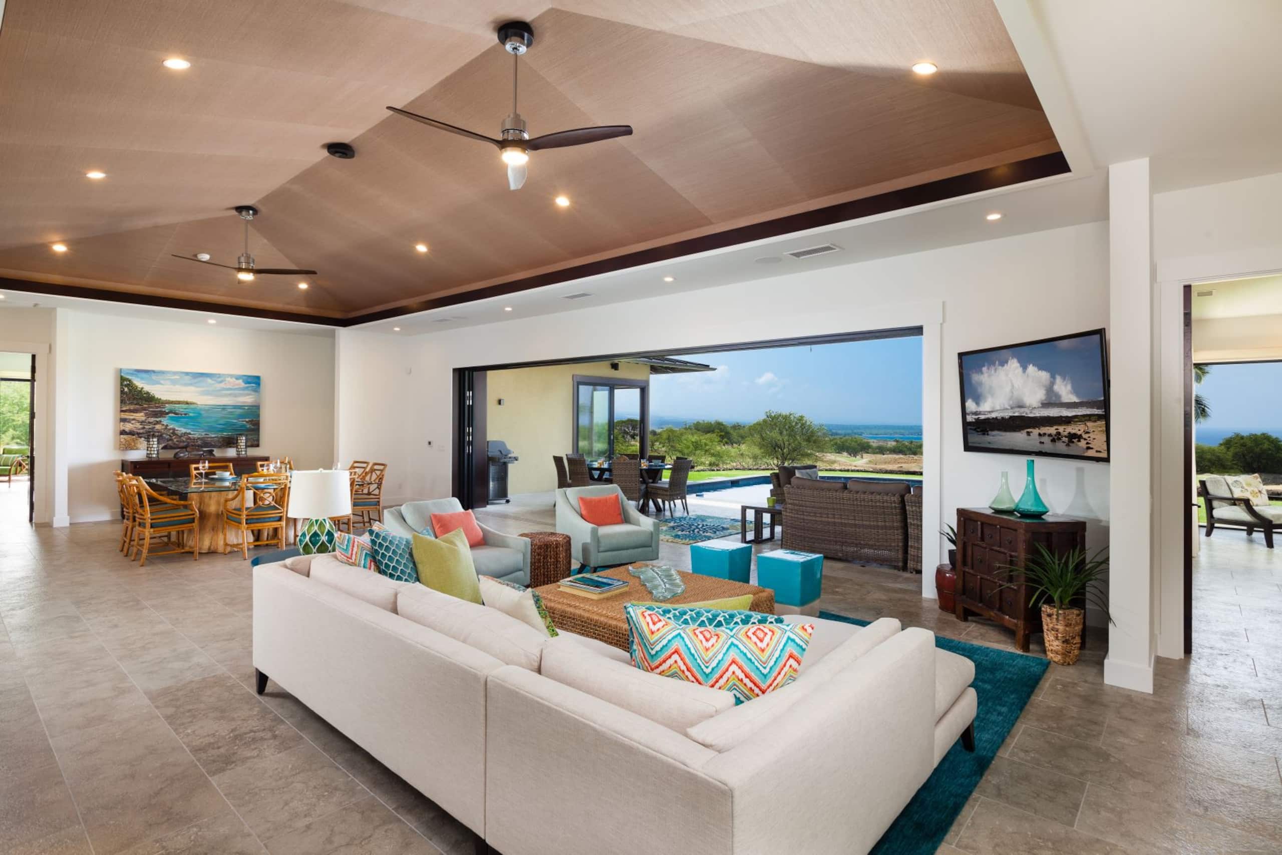 Home in Waimea · ★5.0 · 4 bedrooms · 6 beds · 4.5 baths - Image 14