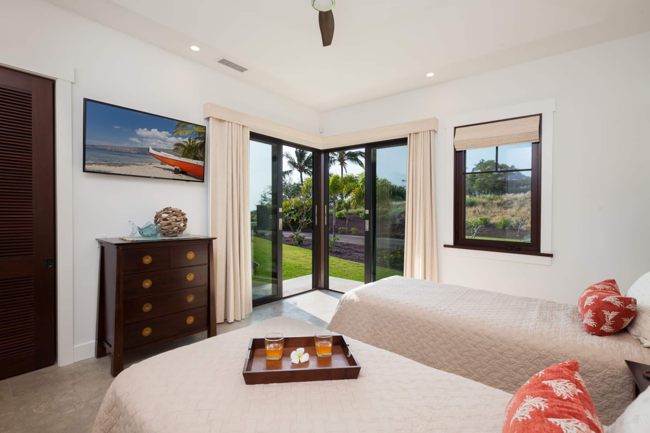 Home in Waimea · ★5.0 · 4 bedrooms · 6 beds · 4.5 baths - Image 35