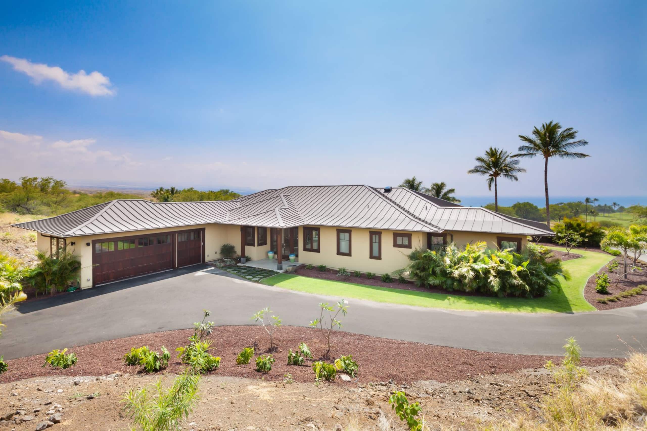 Home in Waimea · ★5.0 · 4 bedrooms · 6 beds · 4.5 baths - Image 39