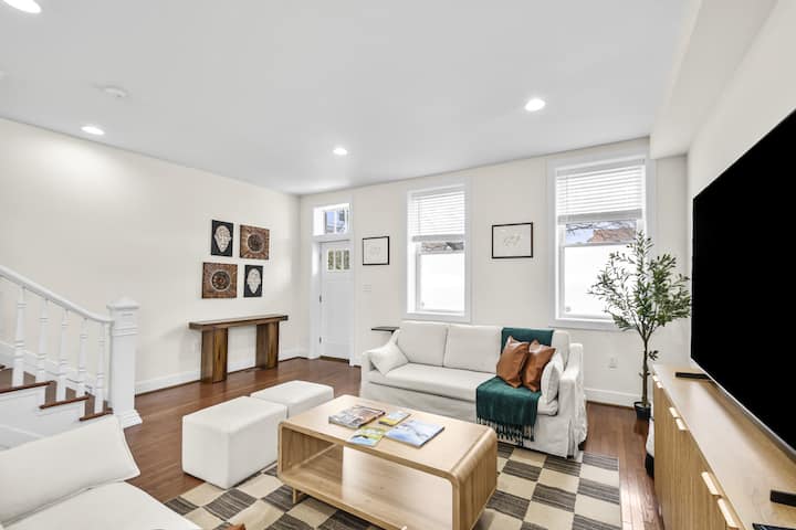Spacious Dc Retreat 6br-3.5ba -Perfect For Groups - Washington D.C., DC