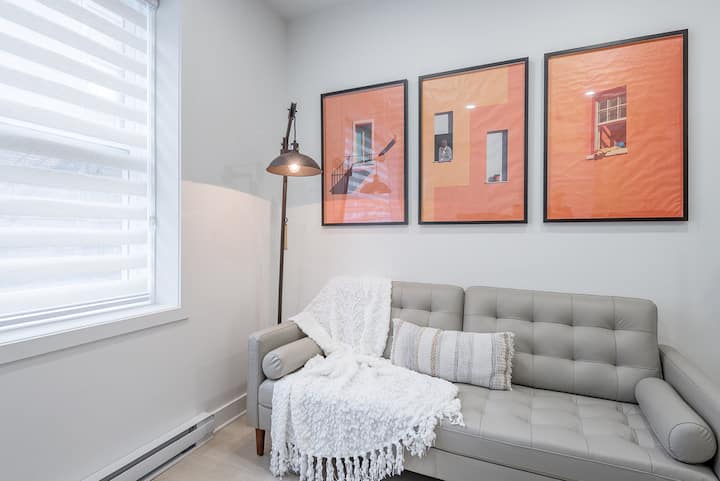 Modern Montreal Escape Near Nightlife - ラザル