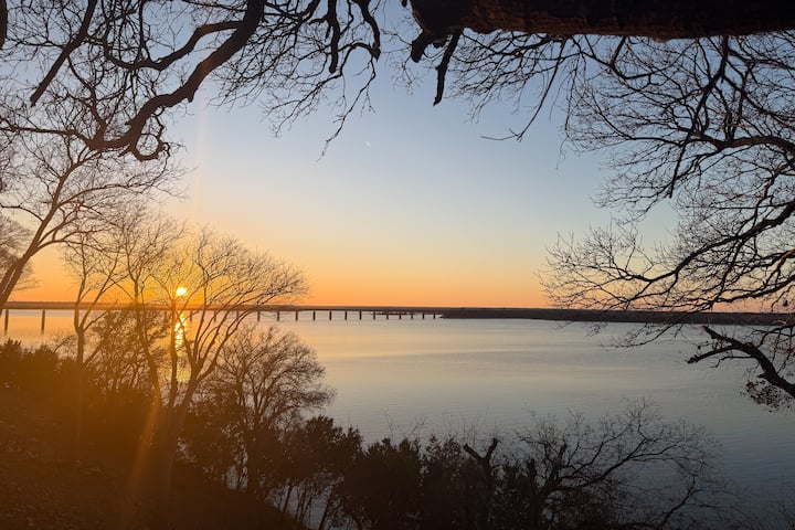 Deck W/ Sunset View: Group Getaway On Lake Whitney - Lake Whitney, TX