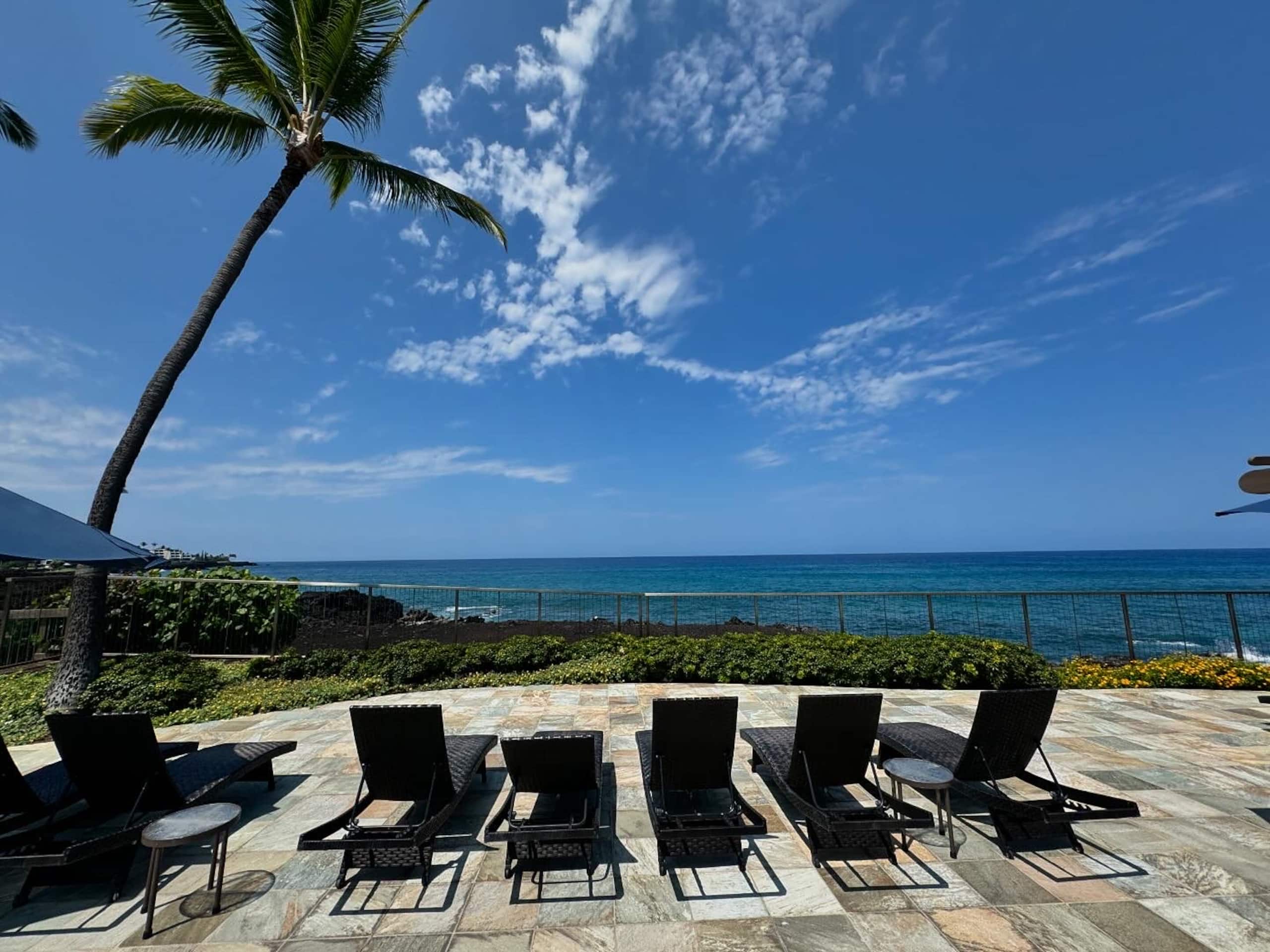 Oceanfront Penthouse, Best Views in Kanaloa - Image 55