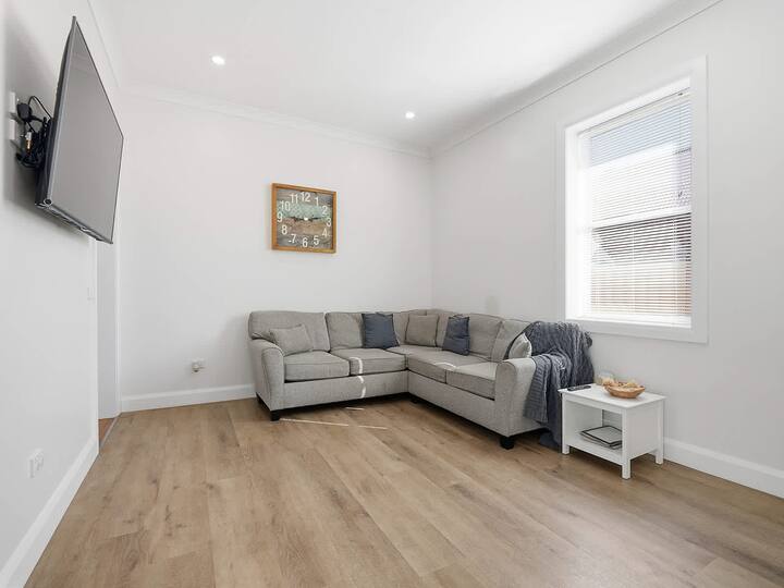 William Cottage | Cbd Base, Cosy Family Retreat - Bathurst