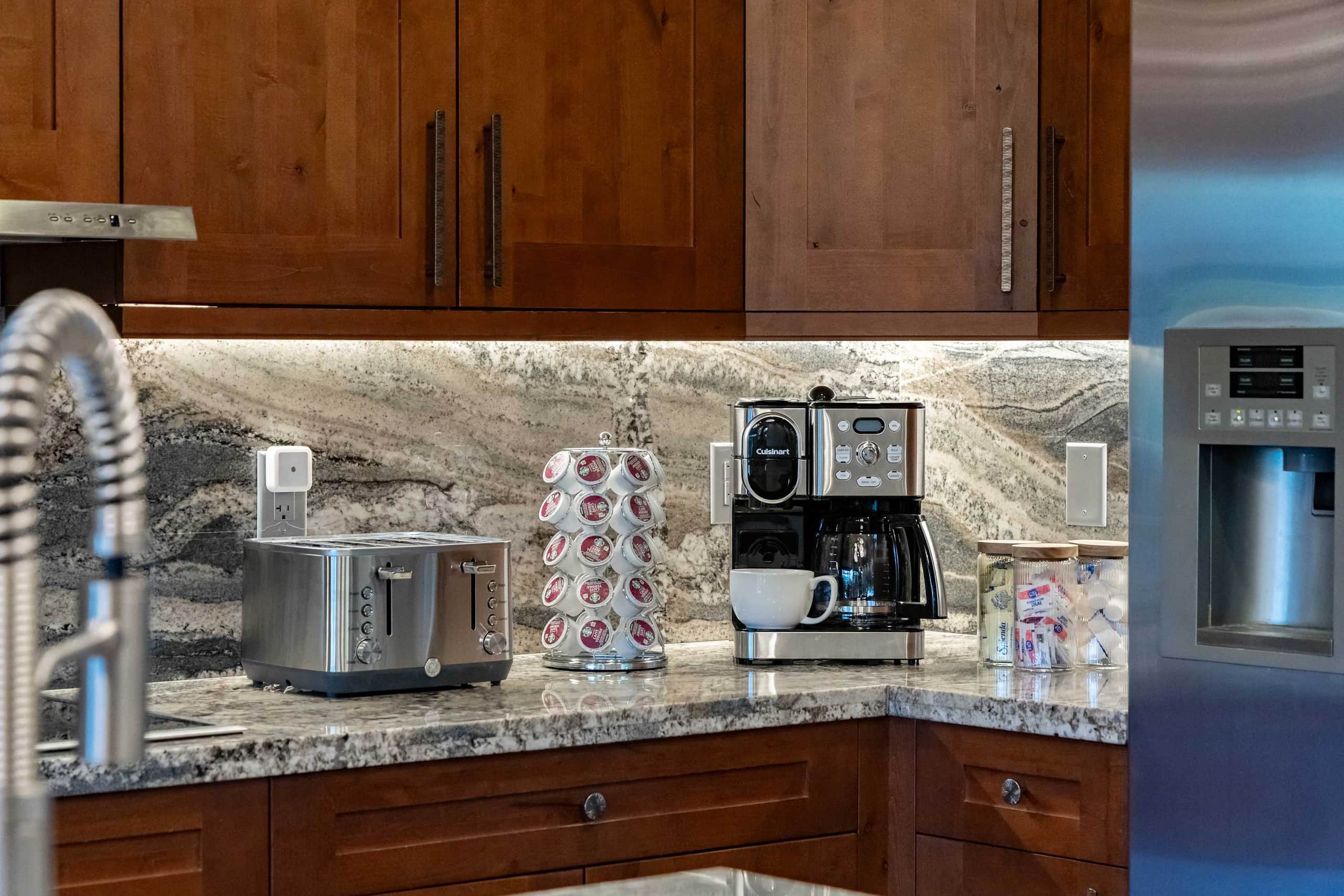 Villa in Waimea · ★4.94 · 4 bedrooms · 9 beds · 3.5 baths - Image 15