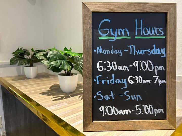 Near Soho & Little Italy | City View + Daily Perks - Jersey City, NJ