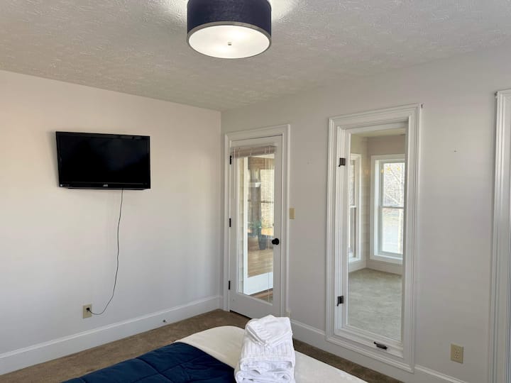 Chumba cha 2 cha kulala:  Malkia