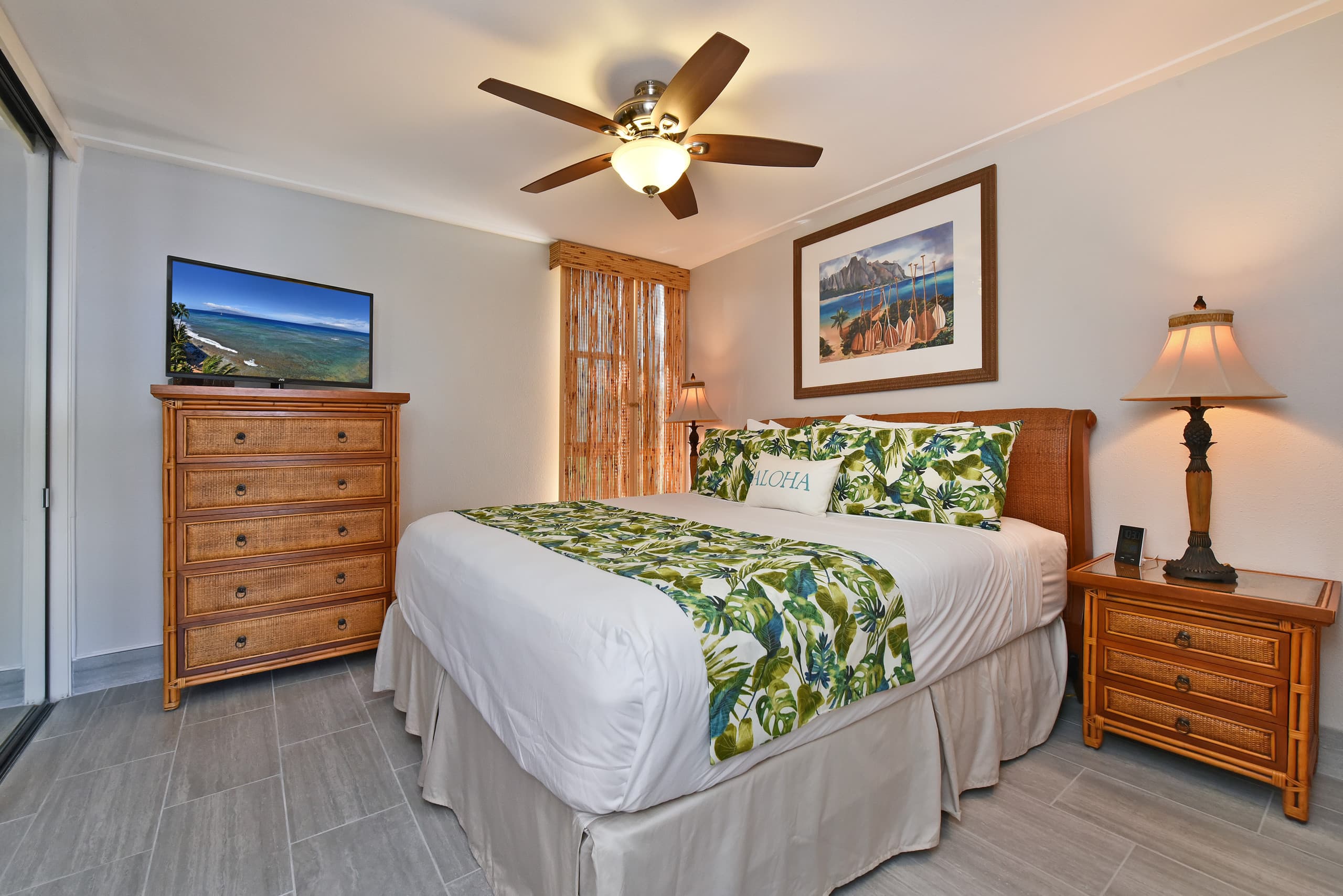 Condo in Lahaina · ★4.69 · 1 bedroom · 1 bed · 1 bath - Image 12