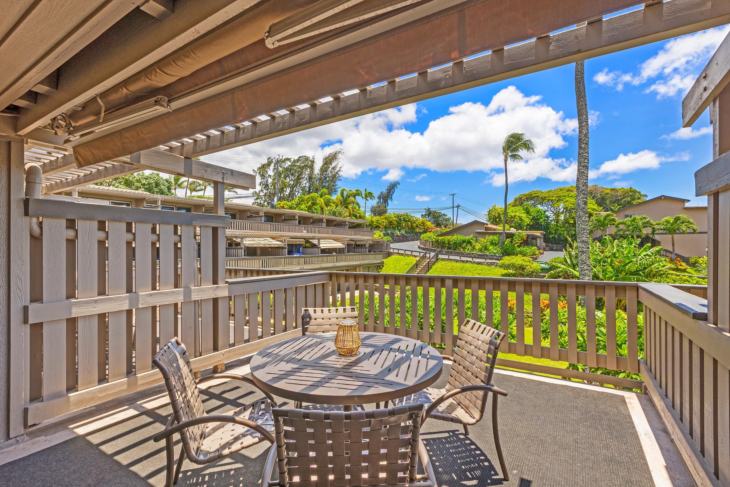 Condo in Lahaina · ★5.0 · 2 bedrooms · 3 beds · 2 baths - Image 16