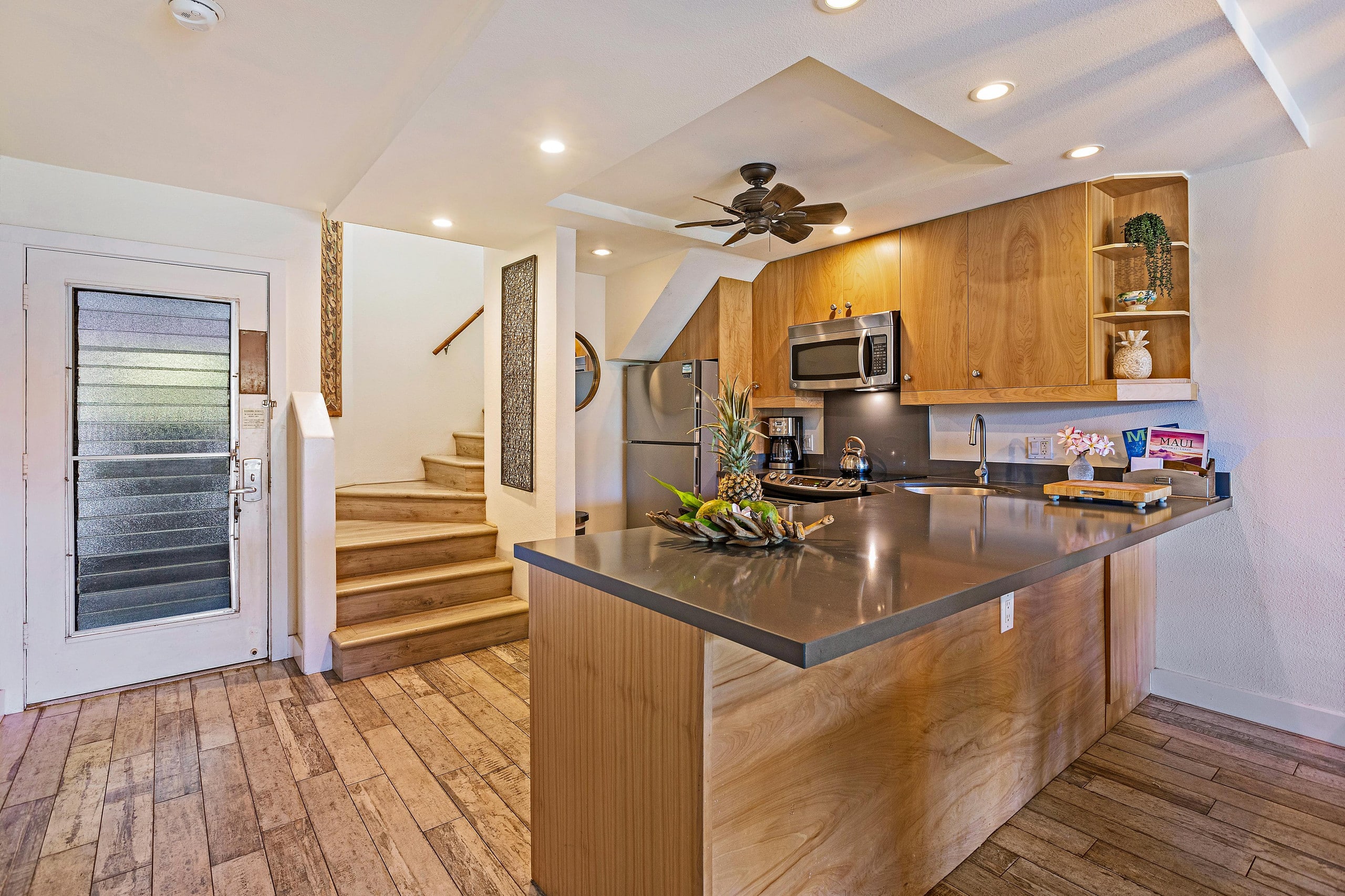 Condo in Lahaina · ★5.0 · 2 bedrooms · 3 beds · 2 baths - Image 9
