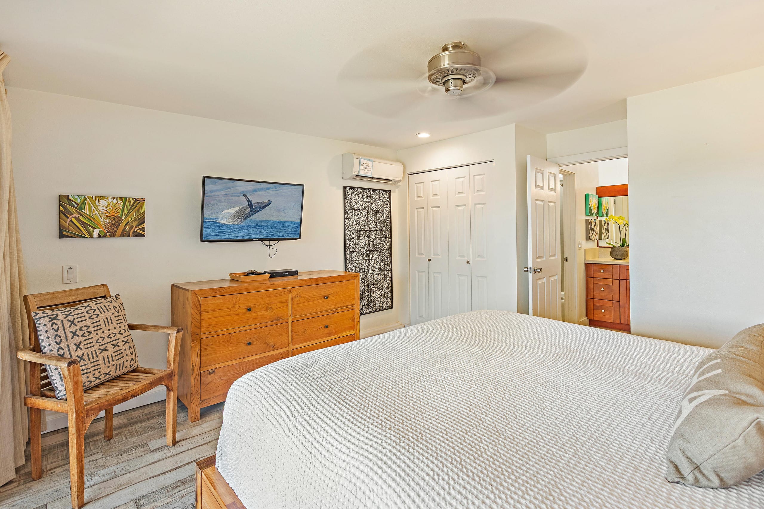 Condo in Lahaina · ★5.0 · 2 bedrooms · 3 beds · 2 baths - Image 15
