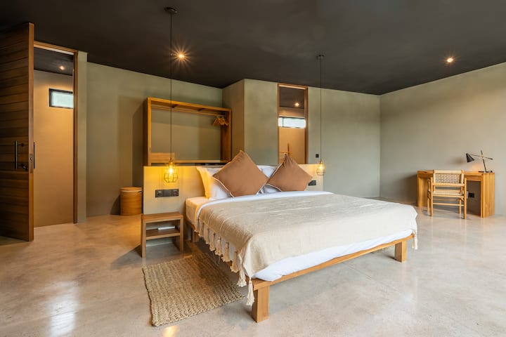 Bedroom & Study