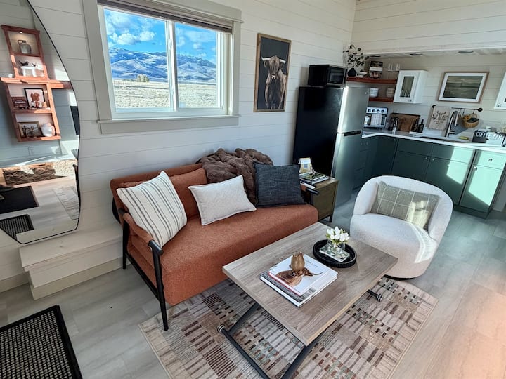Green Drake Tiny Home - Emigrant, MT
