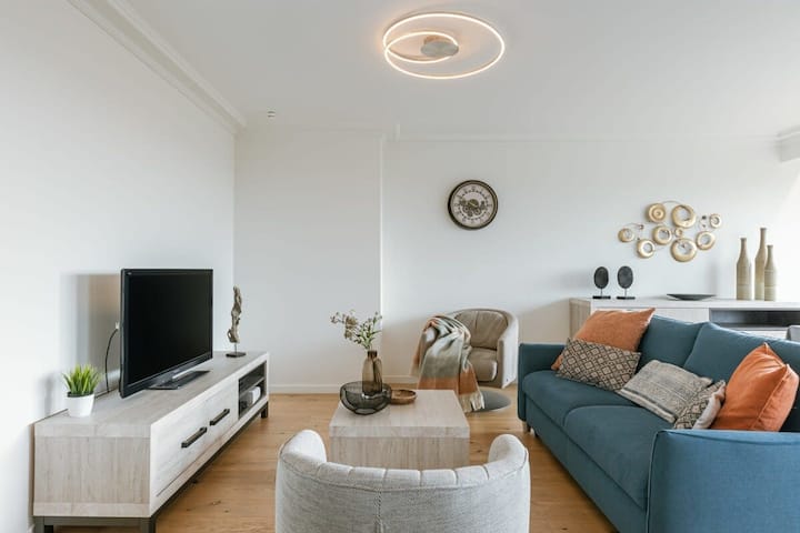 Bright 2br Retreat W/ Kitchen & Workspace - Nieuwpoort
