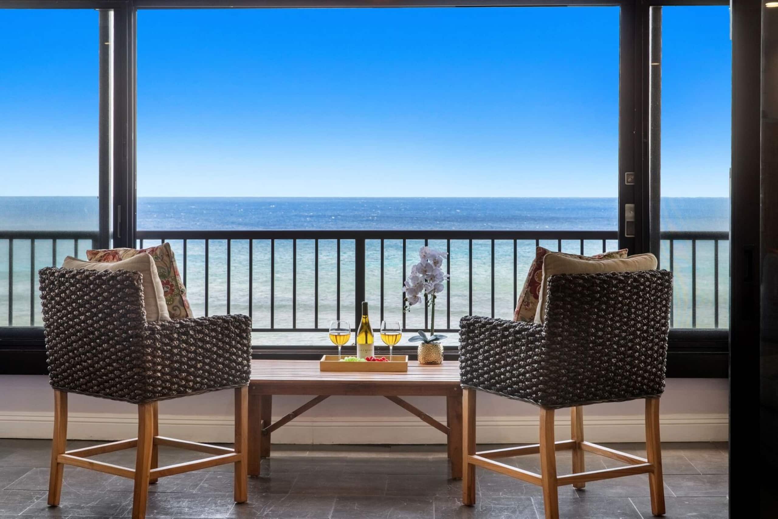 Condo in Lahaina · ★5.0 · 1 bedroom · 2 beds · 1 bath - Image 1