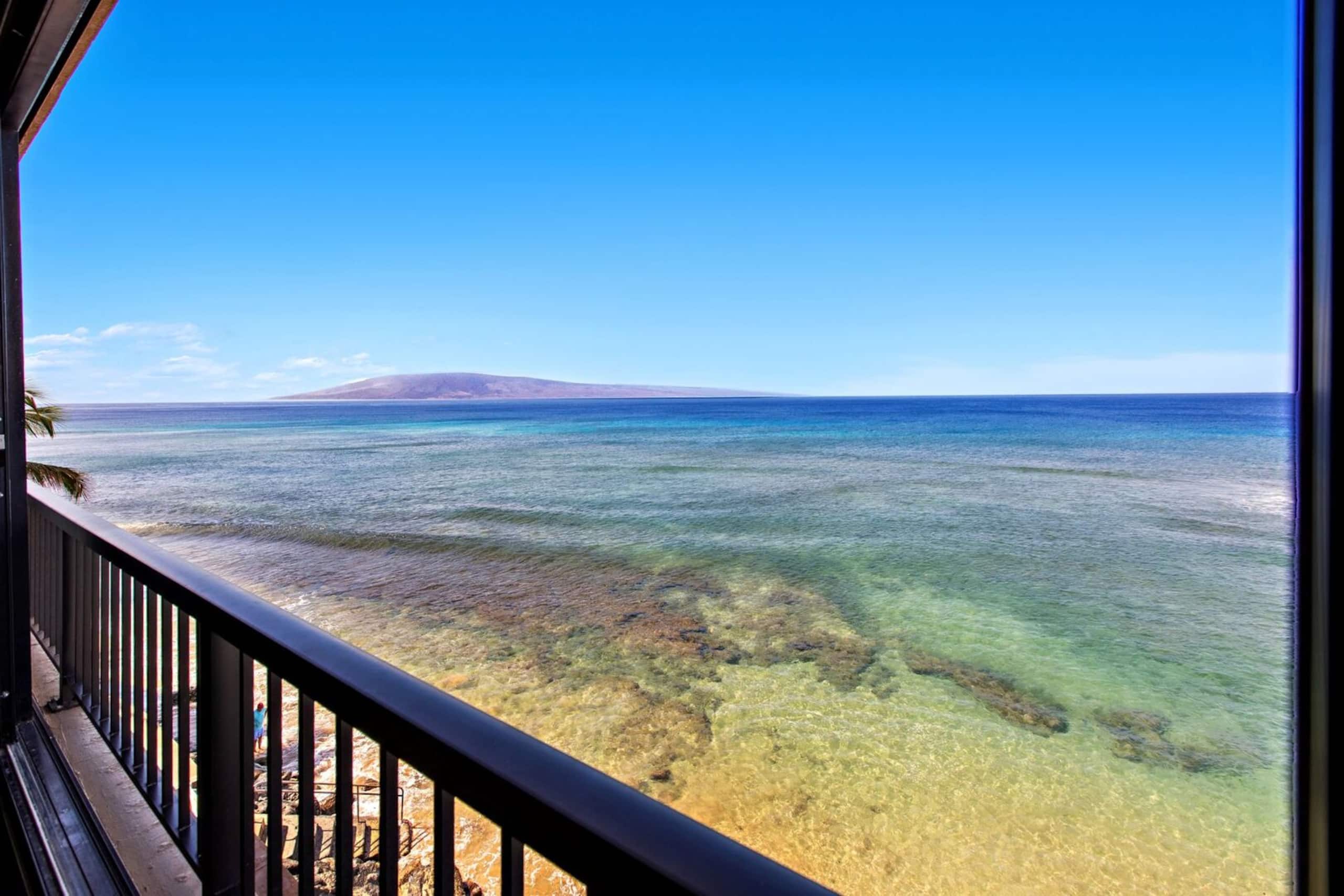Condo in Lahaina · ★5.0 · 1 bedroom · 2 beds · 1 bath - Image 7
