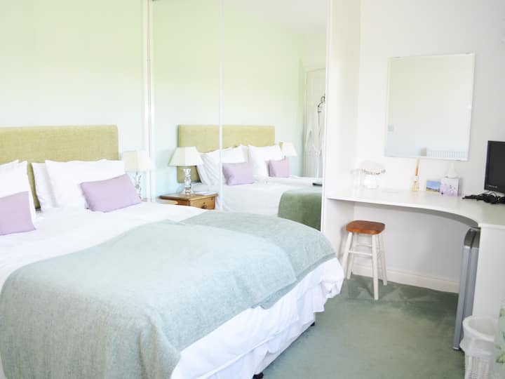 Double Ou Twin-salle De Bain Privée - Uttoxeter