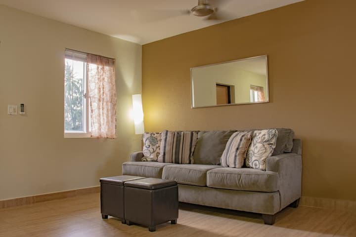 Beachfront Studio-unit 205 Ocean Villa - Guam