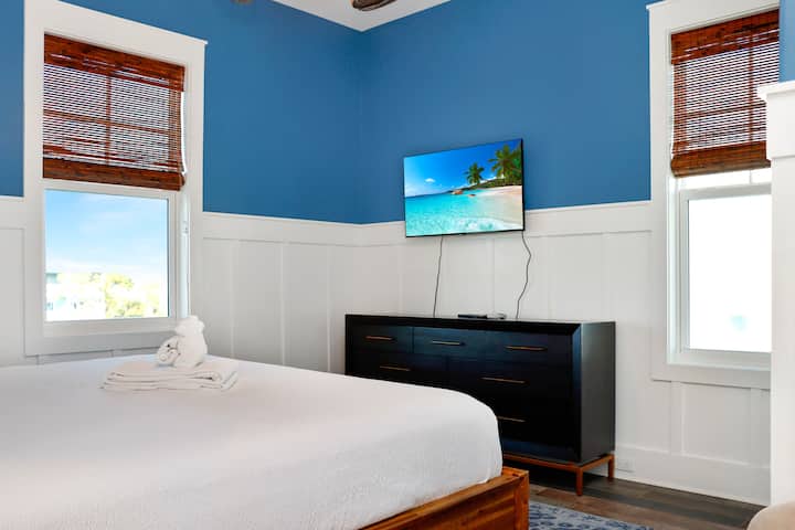 חדר שינה 8 עם טלוויזיה