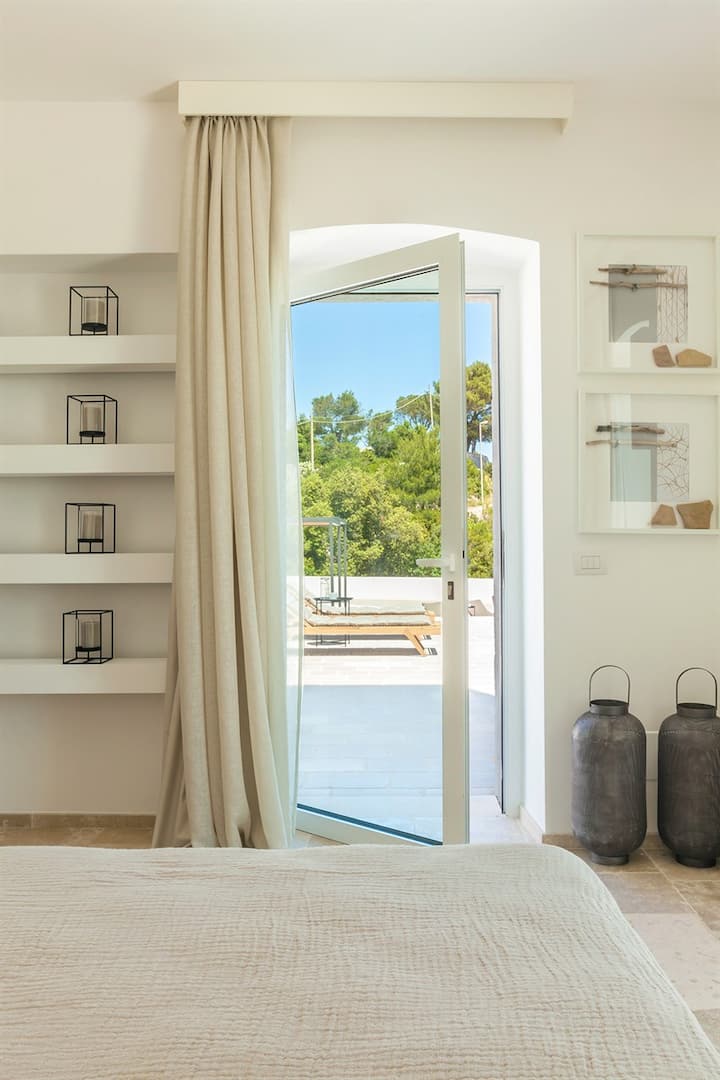 El dormitorio a nivel de la piscina (dormitorio 5).