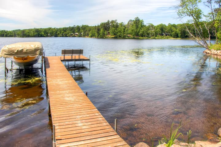 Rice Lake Lodge & Cabin With Dock Fire Pit Views - Brainerd, MN