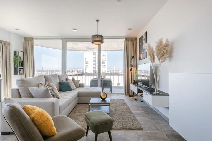 Coastal Retreat - Terrace, Beach Gear & Sea Views - Bredene