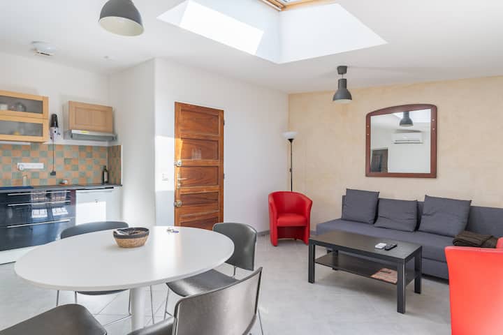 Vaste Appart De 45 M2 Climatisé -N4 - La Roque-d'Anthéron