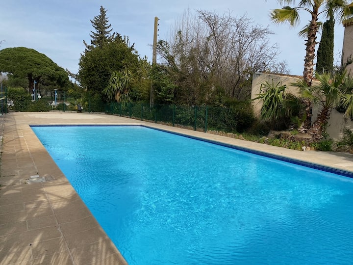 Appartement Charmant - 7 Min De La Plage - Cannes