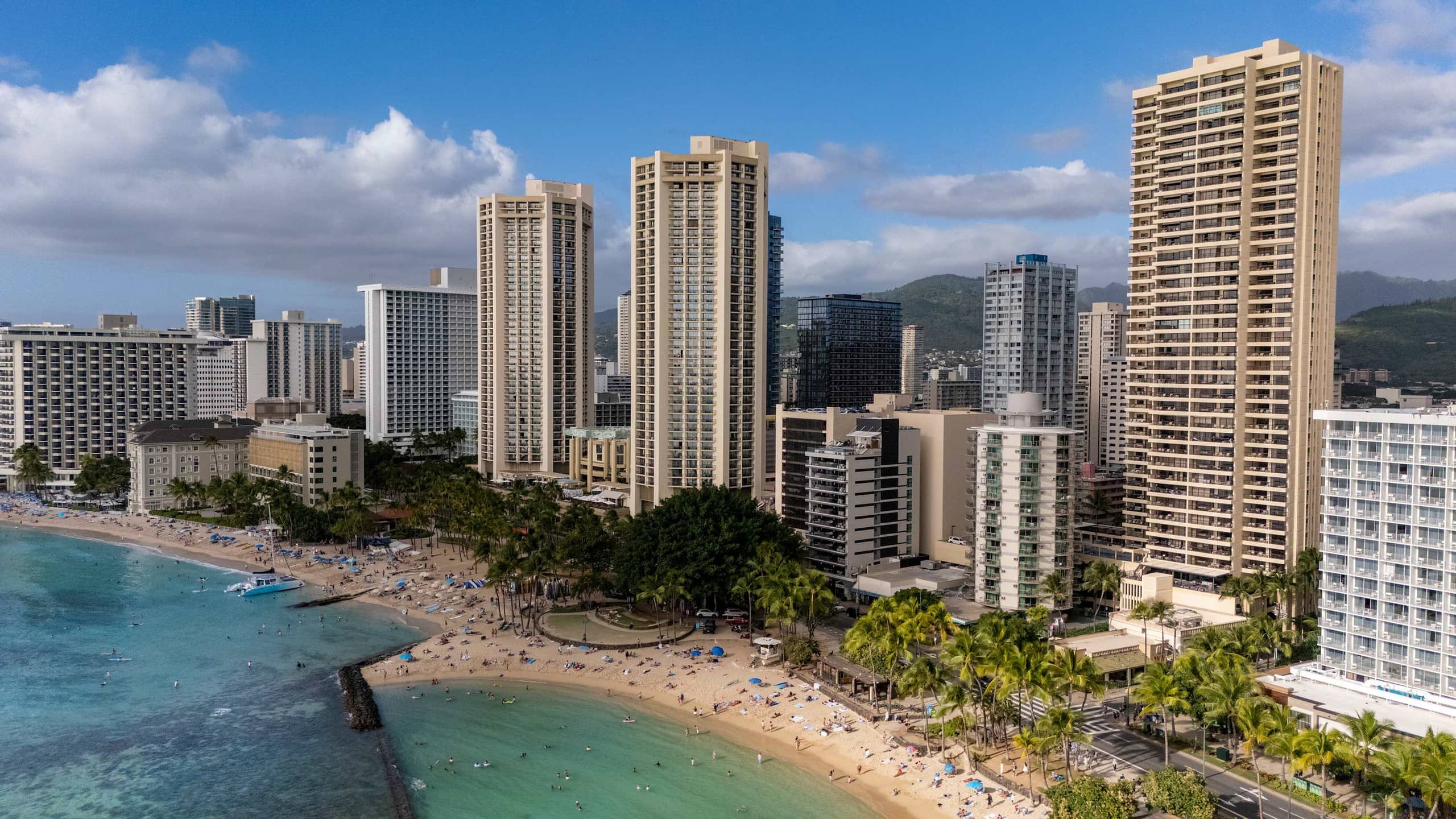 Steps to Waikiki Beach! | Ocean View Balcony - Image 5