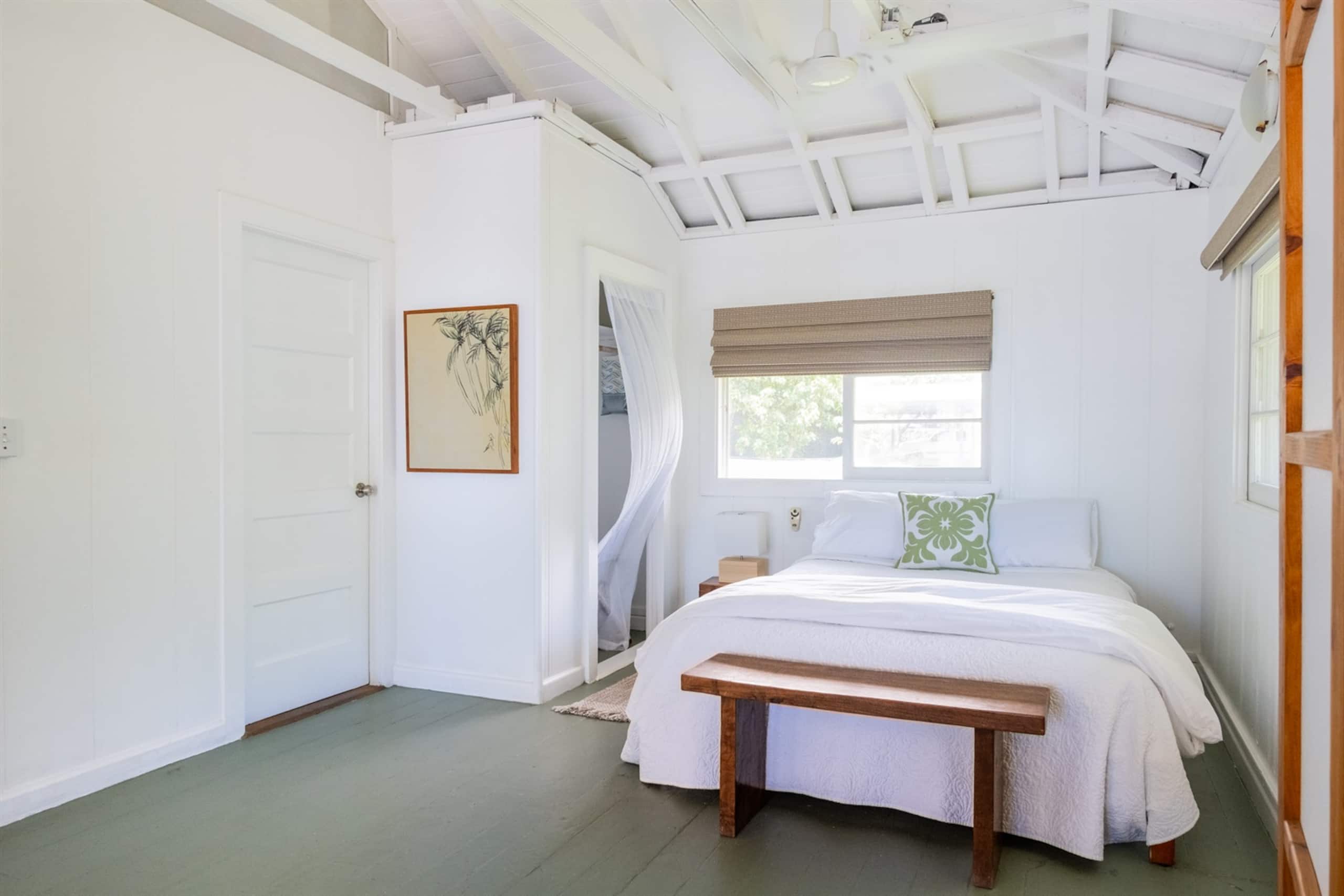 Seaside Cottage - The beach is your front yard! - Image 30