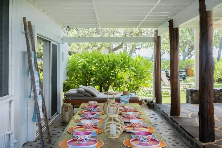 Seaside Cottage – The beach is your front yard! gallery image 5