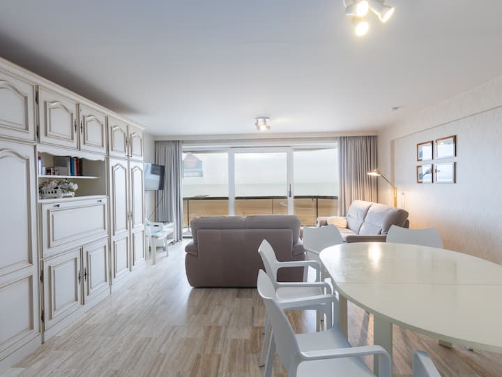Appartement Charmant Avec Vue Sur La Mer - Middelkerke
