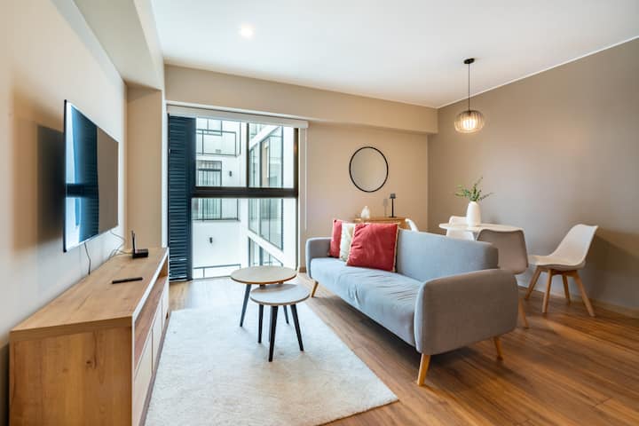Geko | Warm Minimalist 2br Steps From Kennedy Park - Pérou