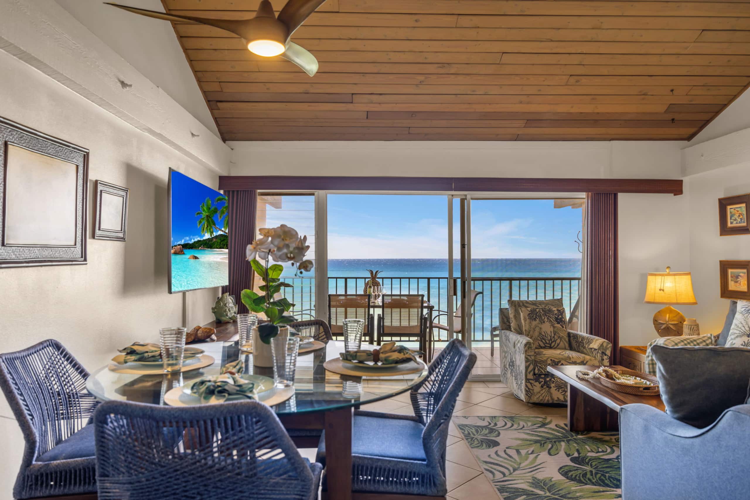 Condo in Lahaina · ★4.67 · 2 bedrooms · 4 beds · 2 baths - Image 18