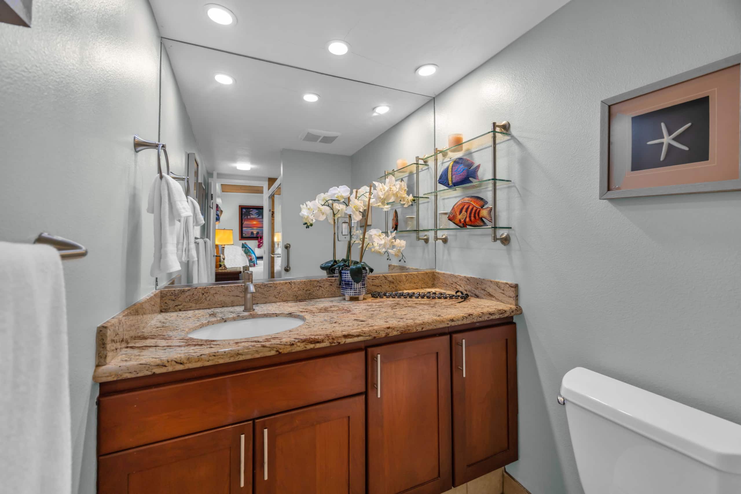 Condo in Lahaina · ★4.67 · 2 bedrooms · 4 beds · 2 baths - Image 28