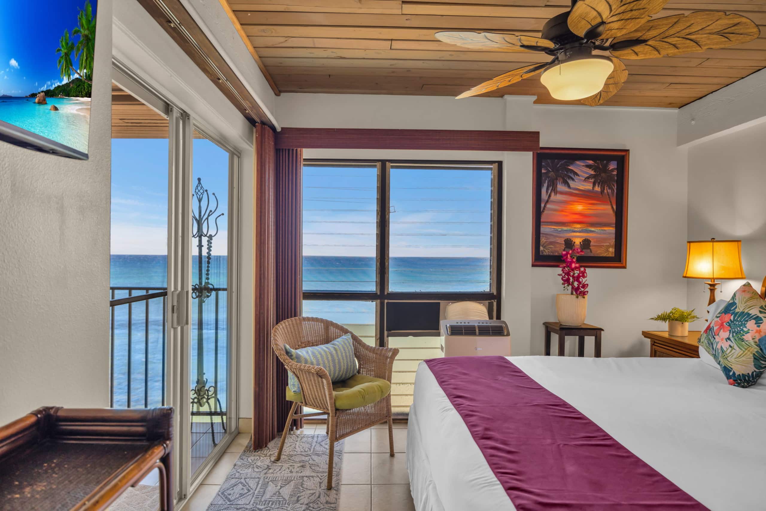 Condo in Lahaina · ★4.67 · 2 bedrooms · 4 beds · 2 baths - Image 24