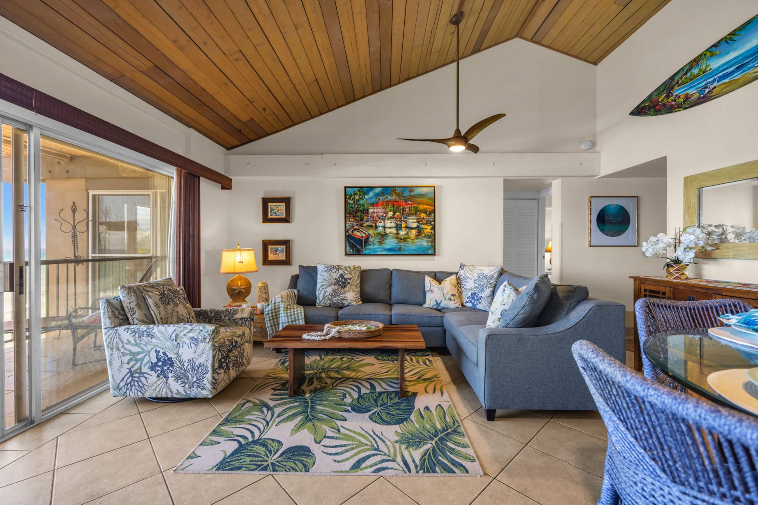 Condo in Lahaina · ★4.67 · 2 bedrooms · 4 beds · 2 baths - Image 16