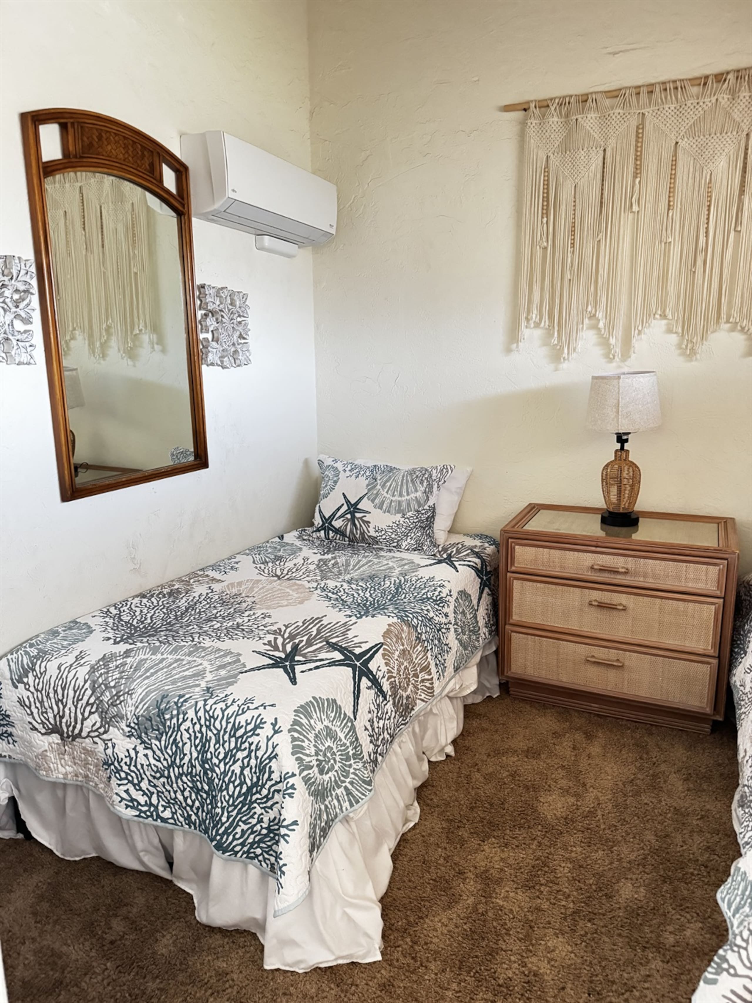 Condo in Lahaina · ★4.76 · 3 bedrooms · 7 beds · 3 private baths - Image 19