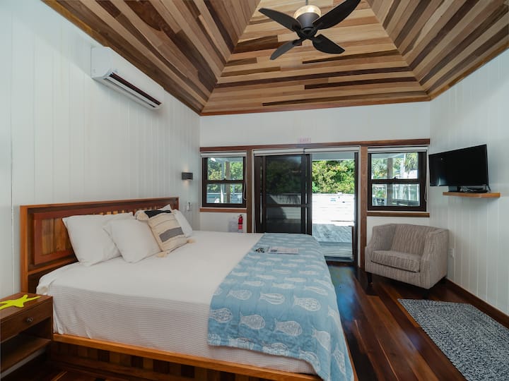 Casita s 1 bračnim krevetom (širine 180 – 200 cm)