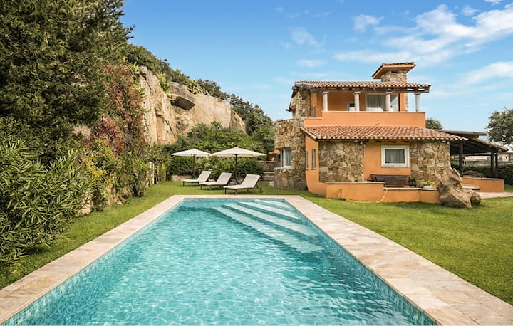 Awesome Home In Abbiadori - Sardaigne