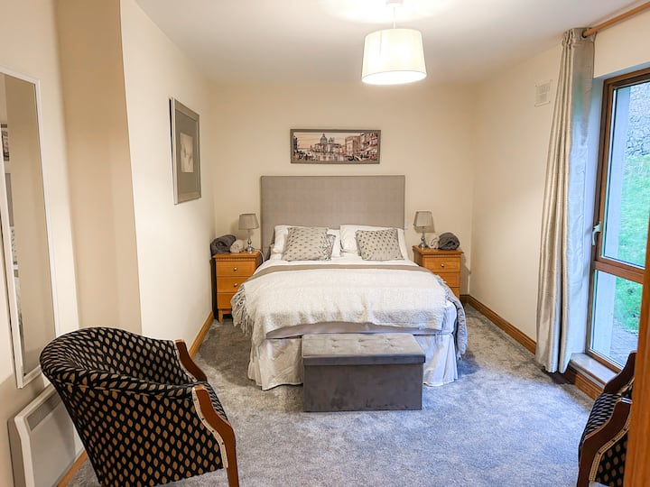 Glasson Mews Holiday Home No. 2 - Athlone