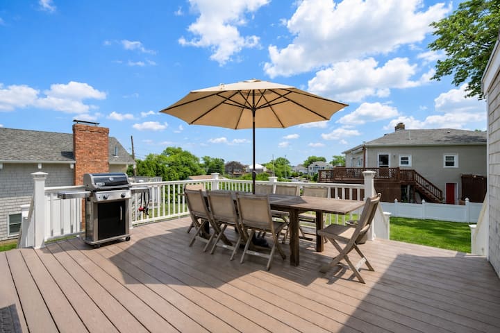 Life On Deck By Atlantic Vacation Homes - Penzance Road, MA