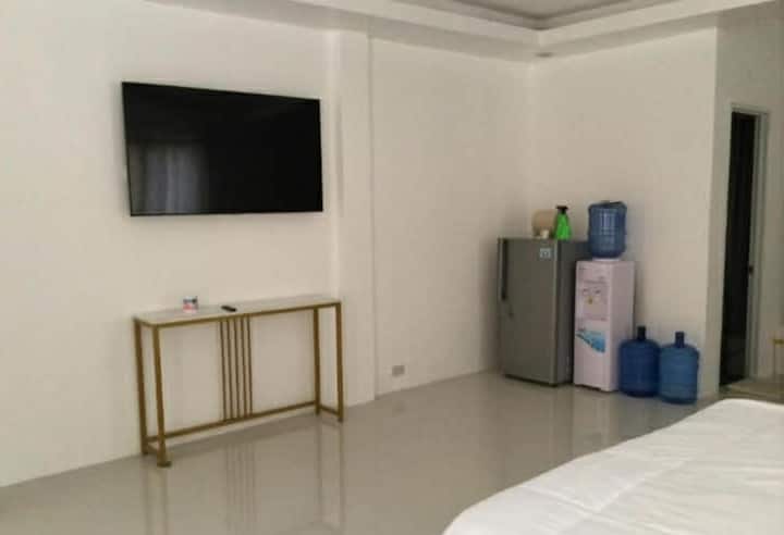 Cozy Escape With Wifi & Smart Tv - Dipolog City