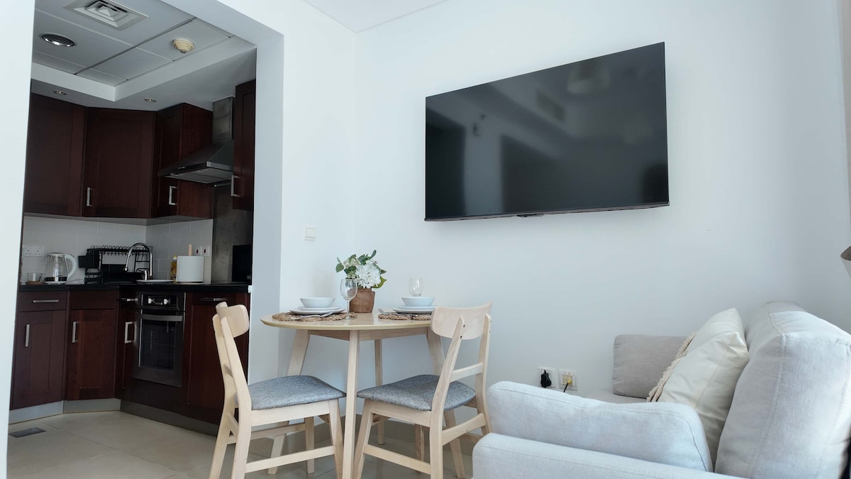 Studio Apartment · Burj Khalifa View · III 5