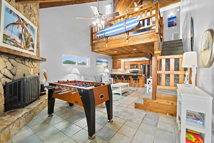 Beachfront Townhome | Hot Tub | Foosball | - Cape Canaveral, FL
