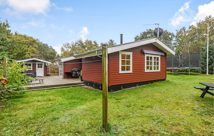 3 Bedroom Nice Home In Ringkøbing - Ringkøbing